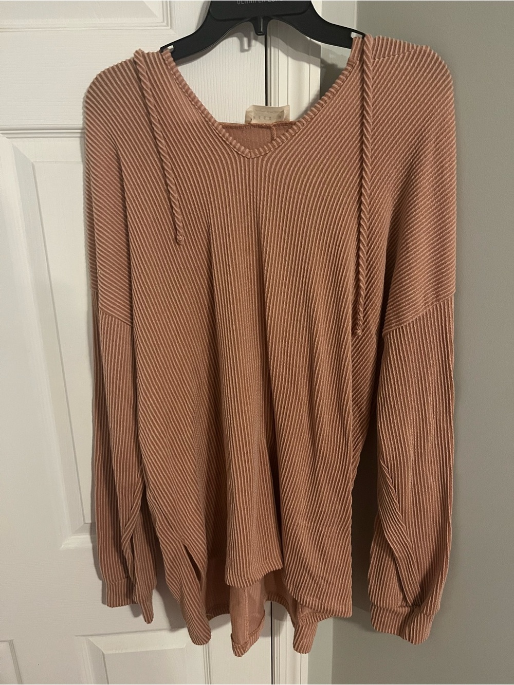 Relaxed Ribbed V-Neck Hoodie Sweater - Dusty Mauve